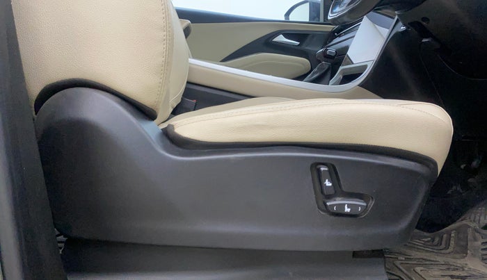 2023 MG HECTOR SAVVY PRO 1.5 TURBO CVT PETROL, Petrol, Automatic, 57,422 km, Driver Side Adjustment Panel