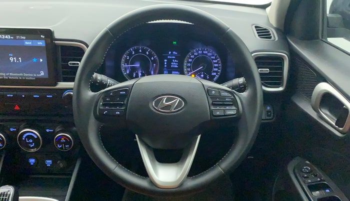 2019 Hyundai VENUE SX 1.0 (O) TURBO, Petrol, Manual, 25,260 km, Steering Wheel Close Up
