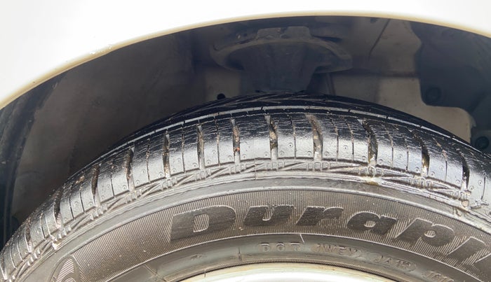 2018 Hyundai Eon ERA +, Petrol, Manual, 16,567 km, Right Front Tyre Tread