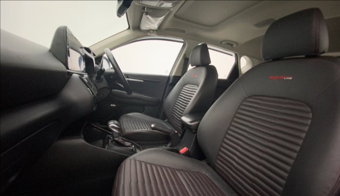 2021 KIA SONET GTX PLUS 1.5 AT, Diesel, Automatic, 75,606 km, Right Side Front Door Cabin