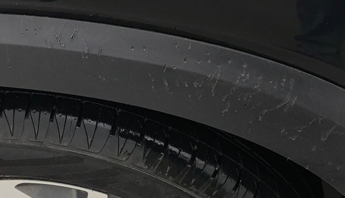 2021 KIA SONET GTX PLUS 1.5 AT, Diesel, Automatic, 75,606 km, Left fender - Cladding has minor damage