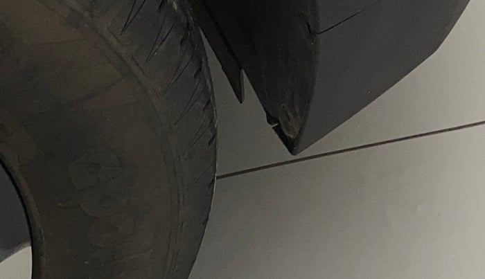 2021 KIA SONET GTX PLUS 1.5 AT, Diesel, Automatic, 75,606 km, Right fender - Cladding has minor damage