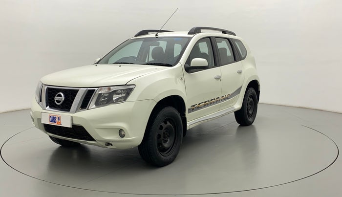 2015 Nissan Terrano XL P, Petrol, Manual, 83,958 km, Left Front Diagonal