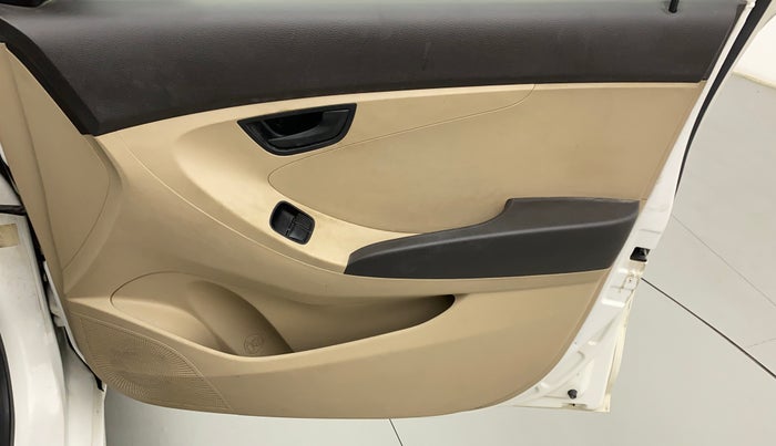 2016 Hyundai Eon ERA +, Petrol, Manual, 78,407 km, Driver Side Door Panels Control