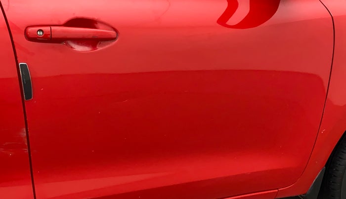2018 Maruti Swift VXI, Petrol, Manual, 77,607 km, Driver-side door - Minor scratches