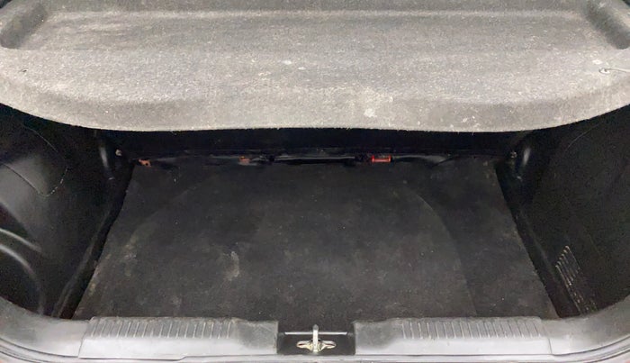 2018 Maruti Swift VXI, Petrol, Manual, 77,607 km, Boot Inside