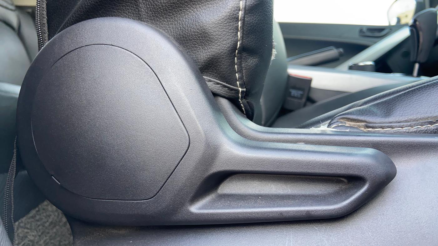 2022 Tata NEXON XMA SUNROOF PETROL, Petrol, Automatic, 27,624 km, Driver Side Adjustment Panel