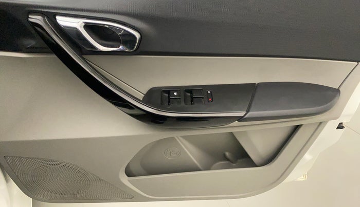 2019 Tata Tiago XZ PLUS DIESEL, Diesel, Manual, 64,420 km, Driver Side Door Panels Control