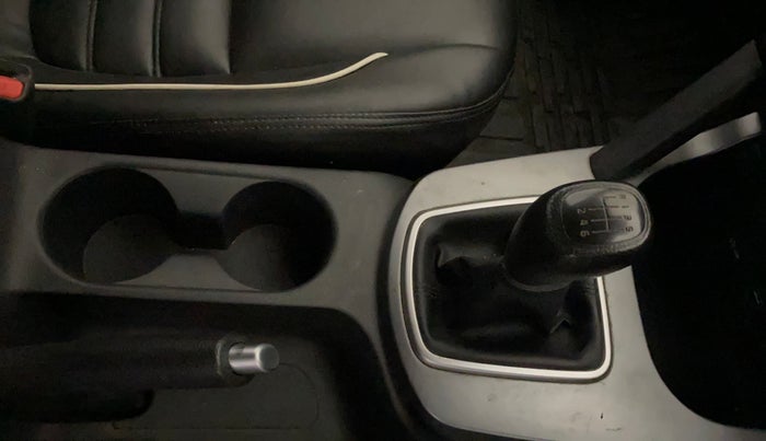 2023 KIA SELTOS HTK 1.5 PETROL, CNG, Manual, 45,367 km, Gear Lever