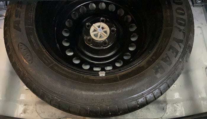 2023 KIA SELTOS HTK 1.5 PETROL, CNG, Manual, 45,367 km, Spare Tyre