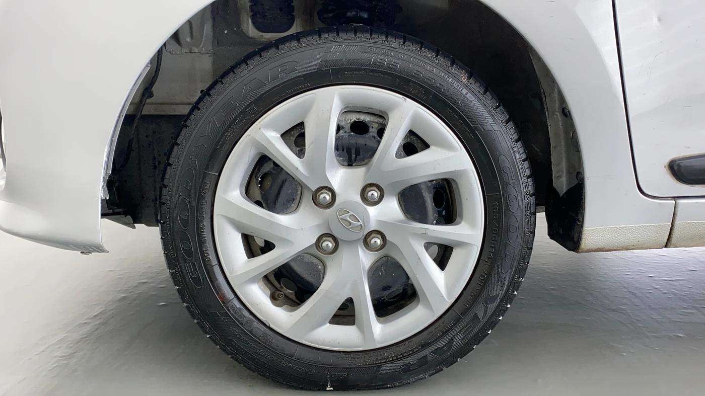 2018 Hyundai Grand i10 MAGNA 1.2 VTVT, Petrol, Manual, 15,736 km, Left Front Wheel