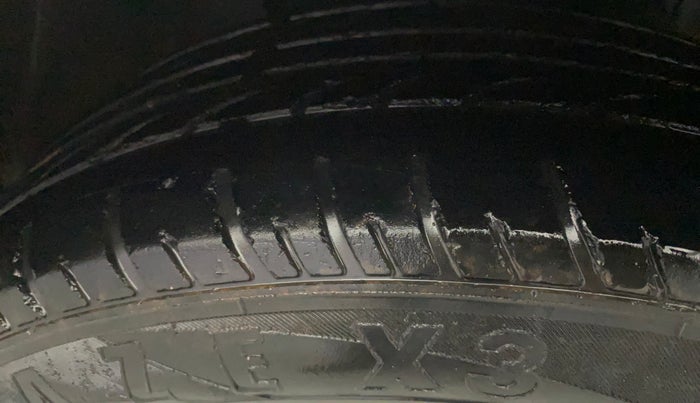 2014 Honda City 1.5L I-VTEC V MT, Petrol, Manual, 84,808 km, Right Front Tyre Tread