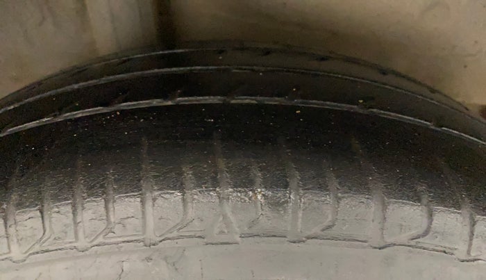 2018 Honda Jazz 1.2L I-VTEC VX CVT, Petrol, Automatic, 38,253 km, Right Rear Tyre Tread