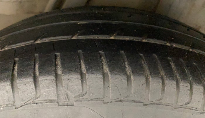 2018 Honda Jazz 1.2L I-VTEC VX CVT, Petrol, Automatic, 38,253 km, Left Rear Tyre Tread