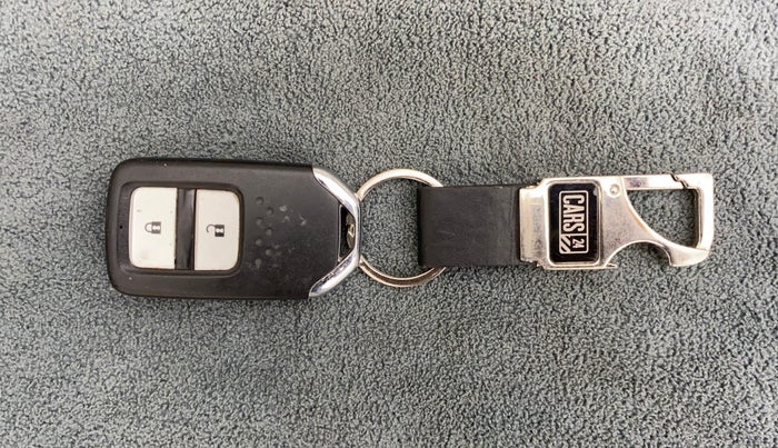 2018 Honda Jazz 1.2L I-VTEC VX CVT, Petrol, Automatic, 38,253 km, Key Close Up