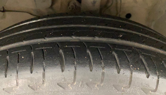 2018 Honda Jazz 1.2L I-VTEC VX CVT, Petrol, Automatic, 38,253 km, Left Front Tyre Tread