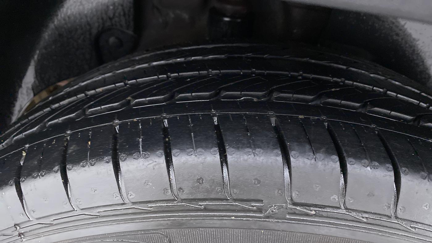 2019 KIA SELTOS 1.4 GTX+ TURBO GDI PETROL AT, Petrol, Automatic, 13,690 km, Right Rear Tyre Tread
