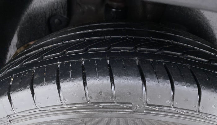 2019 KIA SELTOS 1.4 GTX+ TURBO GDI PETROL AT, Petrol, Automatic, 13,690 km, Right Rear Tyre Tread