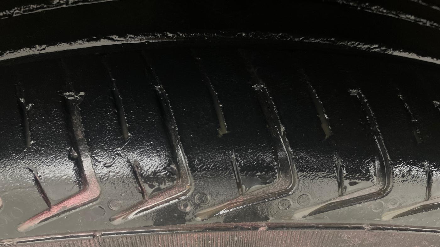 2012 Maruti A Star VXI (ABS) AT, Petrol, Automatic, 73,839 km, Left Front Tyre Tread