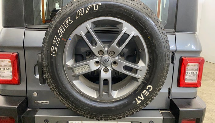 2021 Mahindra Thar LX PETROL HT 4WD AT, Petrol, Automatic, 29,073 km, Spare Tyre
