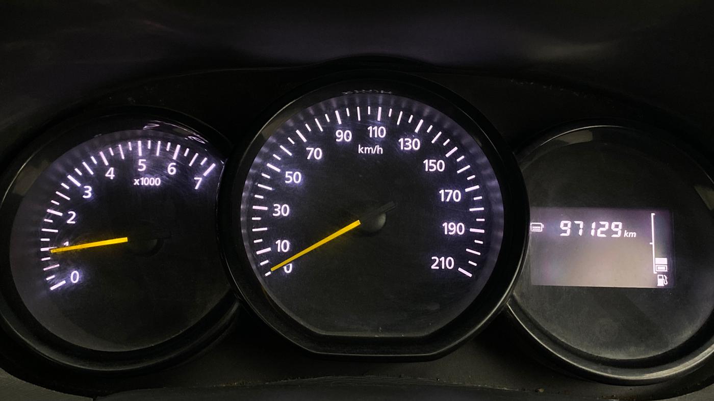 2015 Renault Duster 85 PS RXE DIESEL, Diesel, Manual, 97,125 km, Odometer Image