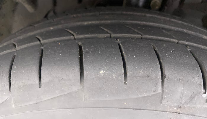 2016 Ford Ecosport 1.5 TREND TI VCT, Petrol, Manual, 54,961 km, Left Front Tyre Tread