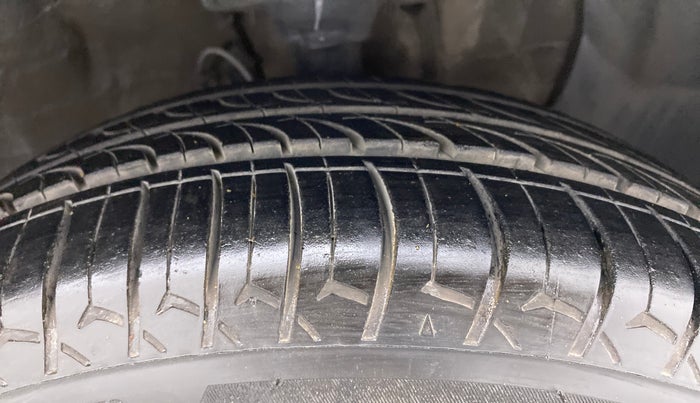 2018 Hyundai Elite i20 ASTA 1.4 CRDI, Diesel, Manual, 89,269 km, Right Front Tyre Tread