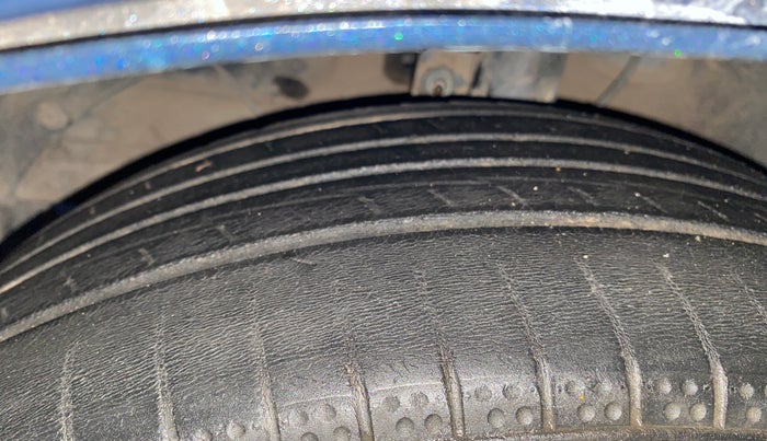 2017 Maruti Baleno ZETA PETROL 1.2, Petrol, Manual, 78,599 km, Left Front Tyre Tread