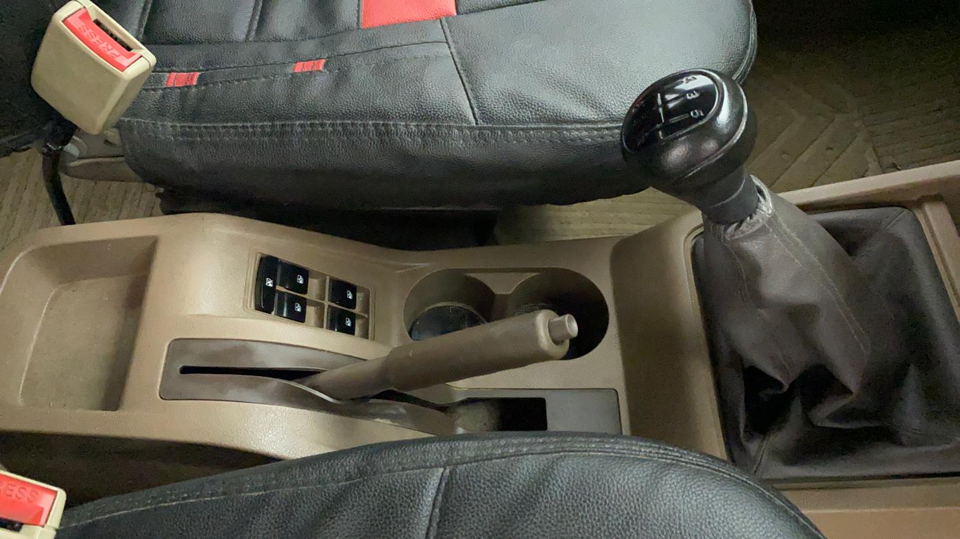 2019 Mahindra Bolero Power+ ZLX, Diesel, Manual, 30,029 km, Gear Lever
