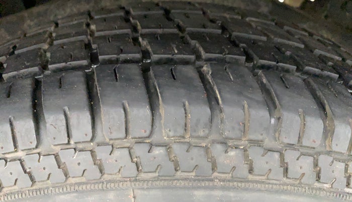 2019 Mahindra Bolero Power+ ZLX, Diesel, Manual, 30,029 km, Right Rear Tyre Tread