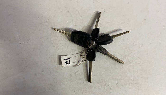 2018 Hyundai Grand i10 SPORTZ 1.2 KAPPA VTVT, Petrol, Manual, 42,839 km, Key Close Up