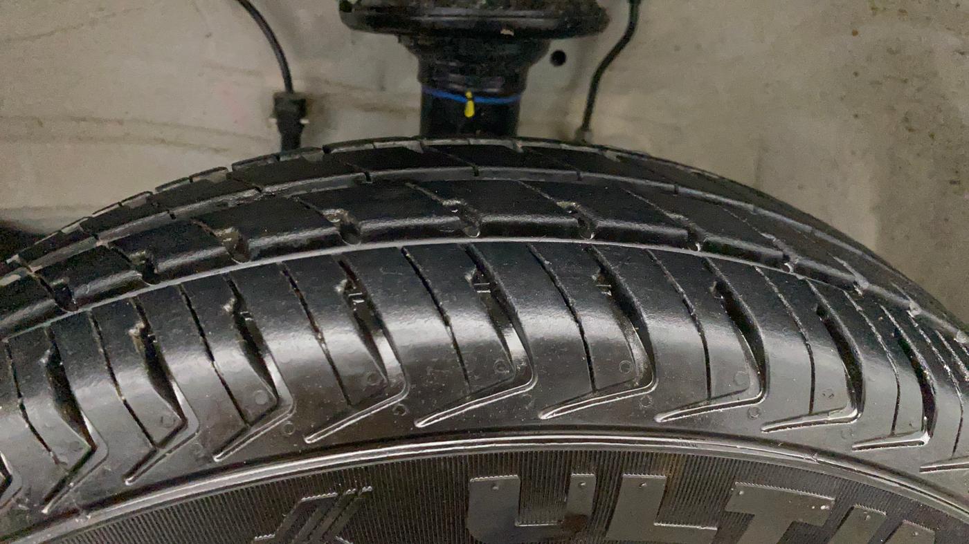 2023 Maruti Alto K10 VXI PLUS AMT, Petrol, Automatic, 2,362 km, Left Front Tyre Tread