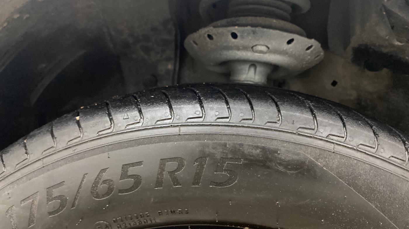 2022 Honda Amaze 1.2L I-VTEC VX CVT, Petrol, Automatic, 91,313 km, Left Front Tyre Tread