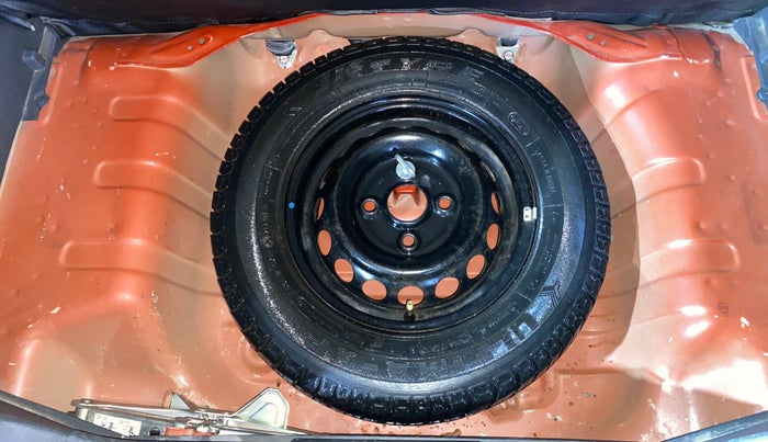 2017 Maruti Alto 800 LXI, Petrol, Manual, 26,136 km, Spare Tyre