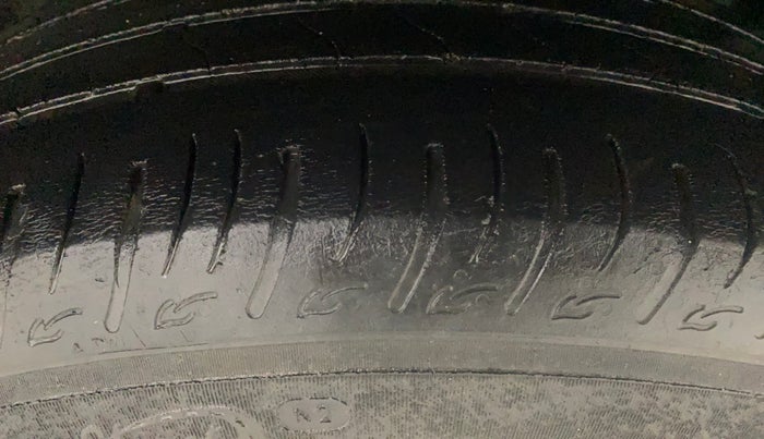 2023 Maruti BREZZA ZXI + SMART HYBRID, Petrol, Manual, 67,584 km, Left Rear Tyre Tread