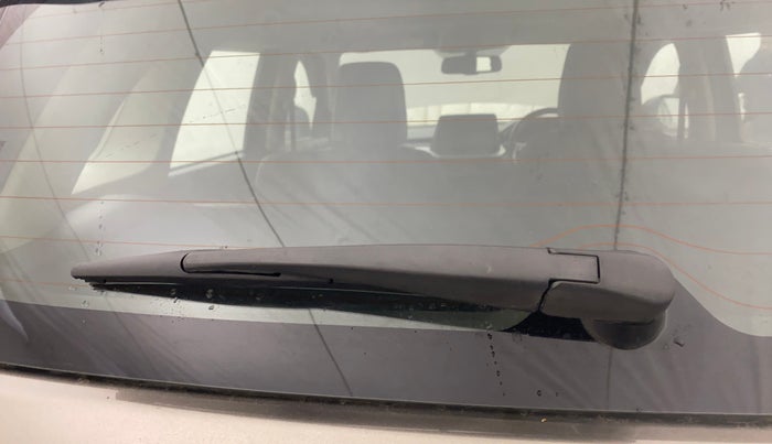 2023 Maruti BREZZA ZXI + SMART HYBRID, Petrol, Manual, 67,584 km, Rear Wiper