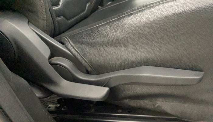 2023 Maruti BREZZA ZXI + SMART HYBRID, Petrol, Manual, 67,584 km, Driver Side Adjustment Panel