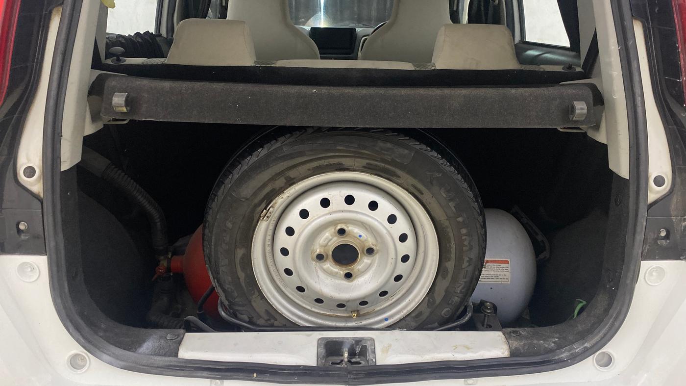 2020 Maruti New Wagon-R LXI CNG 1.0, CNG, Manual, 69,851 km, Boot Inside