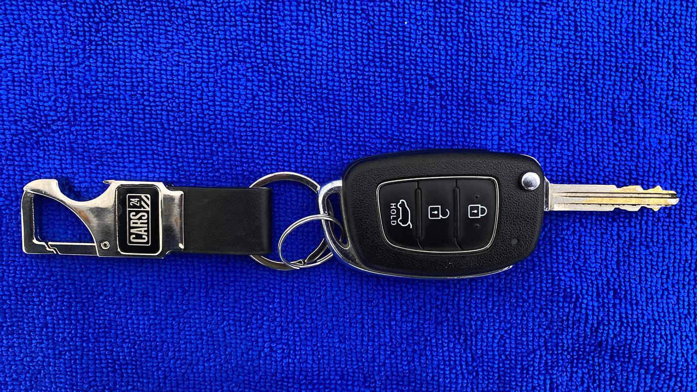 2019 Hyundai Creta 1.6 E + VTVT, Petrol, Manual, 16,733 km, Key Close Up