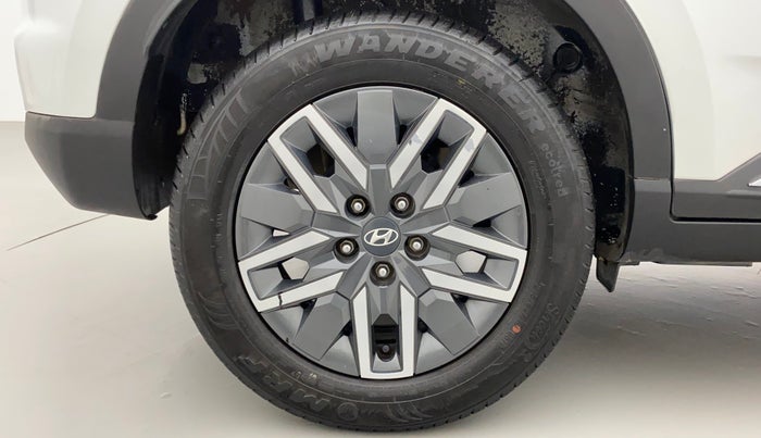 2022 Hyundai VENUE SX 1.0 TURBO IMT, Petrol, Manual, 22,567 km, Right Rear Wheel