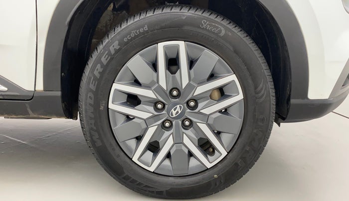 2022 Hyundai VENUE SX 1.0 TURBO IMT, Petrol, Manual, 22,567 km, Right Front Wheel