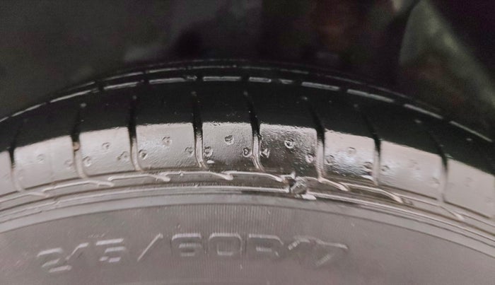 2017 Hyundai Creta SX PLUS AT 1.6 PETROL, Petrol, Automatic, 56,138 km, Left Rear Tyre Tread