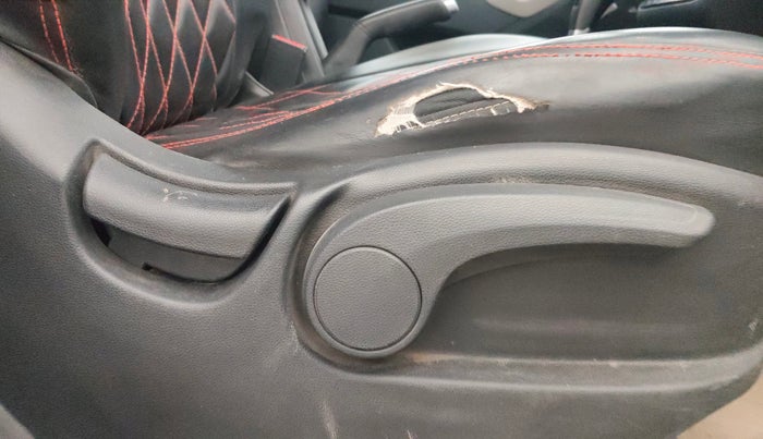 2017 Hyundai Creta SX PLUS AT 1.6 PETROL, Petrol, Automatic, 56,138 km, Driver Side Adjustment Panel