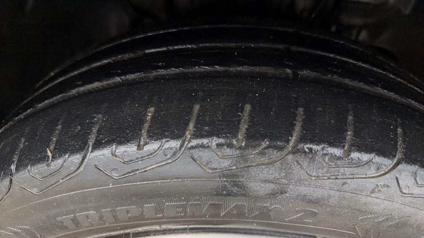 2022 Tata Tiago XZ PLUS CNG, CNG, Manual, 30,697 km, Right Front Tyre Tread