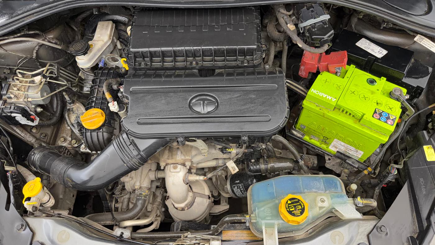 2022 Tata Tiago XZ PLUS CNG, CNG, Manual, 30,697 km, Engine View