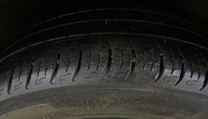 2022 Tata ALTROZ XZ PLUS PETROL, Petrol, Manual, 12,856 km, Left Rear Tyre Tread