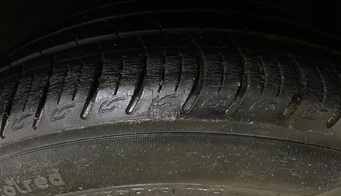 2022 Tata ALTROZ XZ PLUS PETROL, Petrol, Manual, 12,856 km, Left Front Tyre Tread