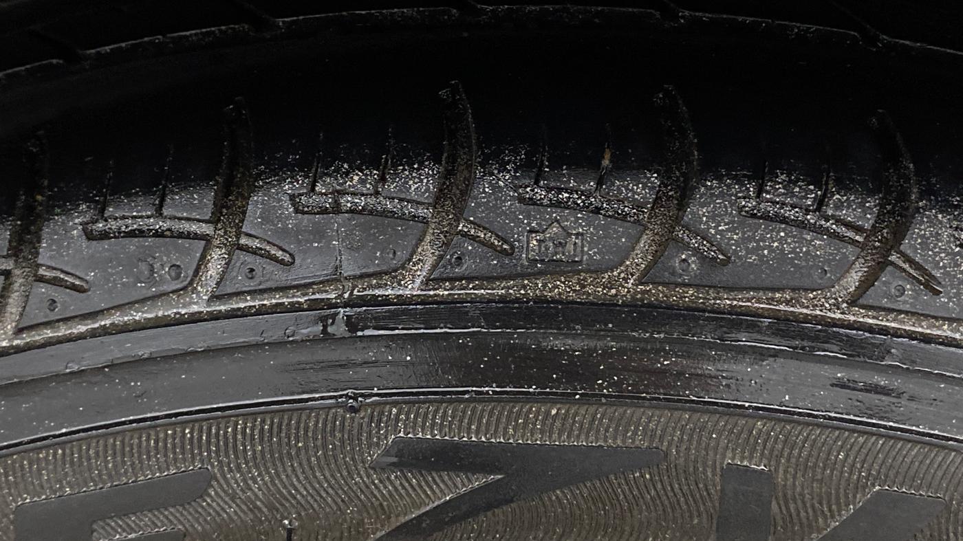 2015 Honda Amaze 1.2L I-VTEC VX AT, Petrol, Automatic, 75,236 km, Left Rear Tyre Tread