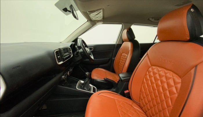 2020 Hyundai VENUE S 1.2, Petrol, Manual, 46,774 km, Right Side Front Door Cabin