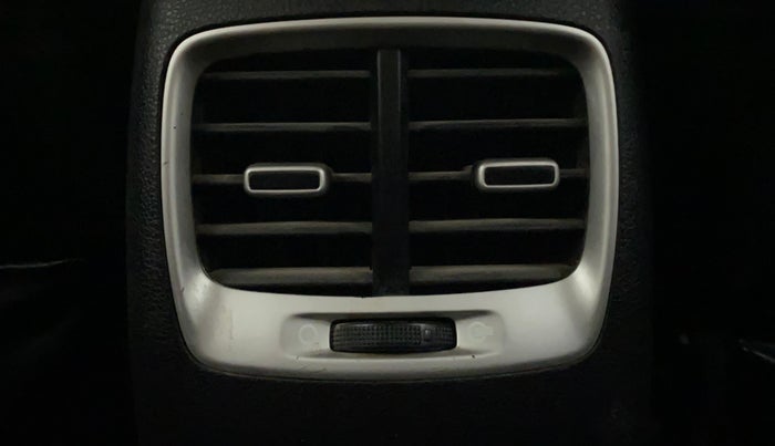 2020 Hyundai VENUE S 1.2, Petrol, Manual, 46,774 km, Rear AC Vents